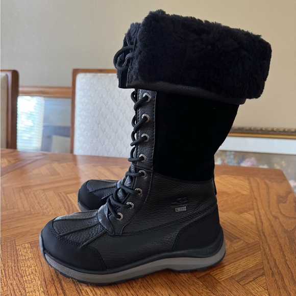 🖤NEW🖤 UGG Adirondack III Tall Boot - Picture 1 of 6